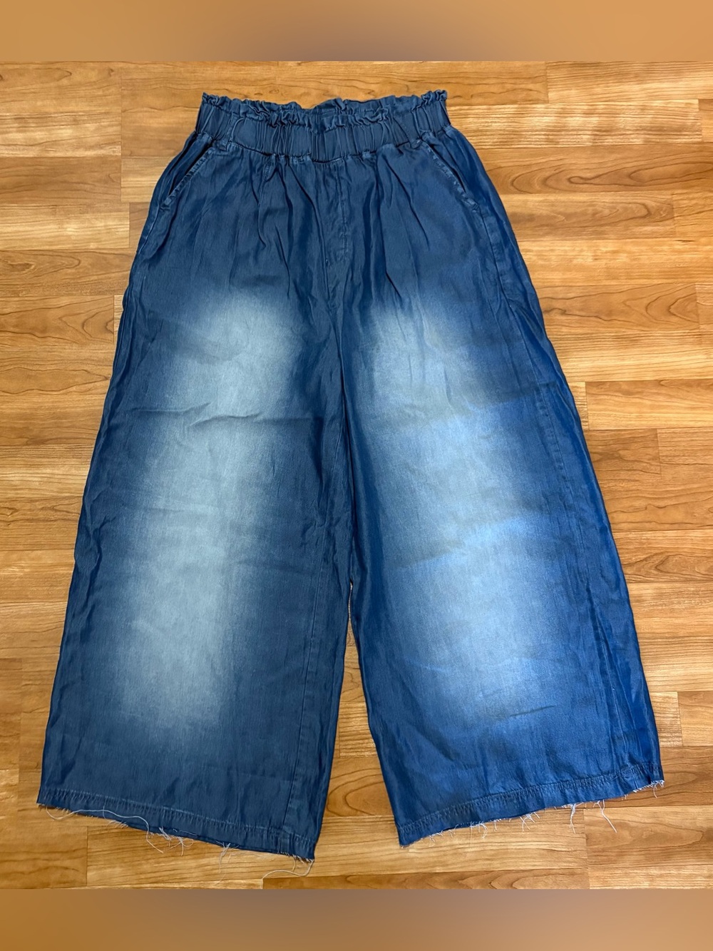 Zenana High Rise Paperbag‎ Waist Wide-Leg Chambray Pants Ombre Frayed Hem M